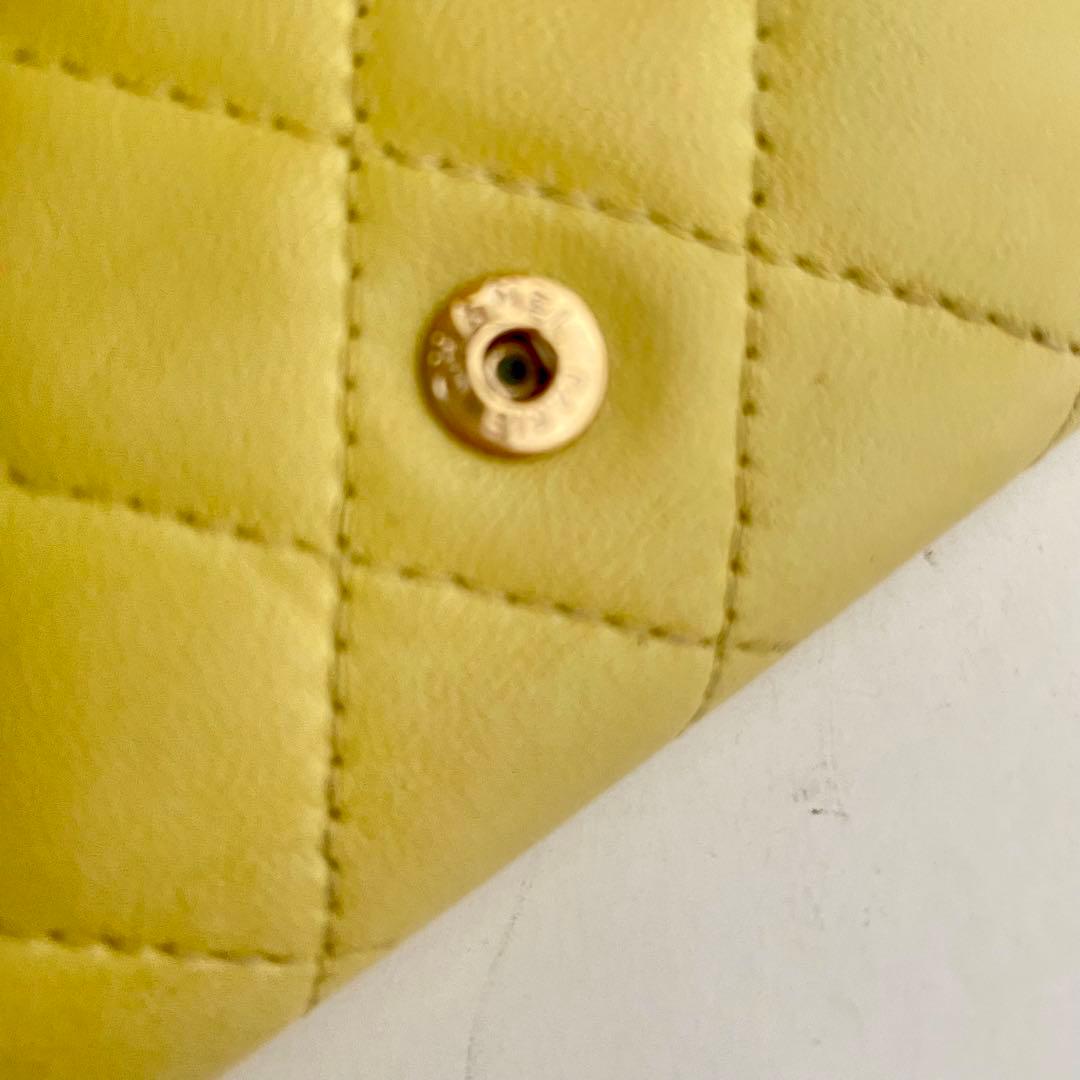 CHANEL✨シャネルマトラッセ キルティングレザー イエロー キーケース４連