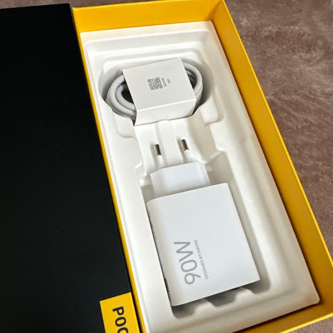 極美品 Xiaomi poco F7 512GB SIMフリー