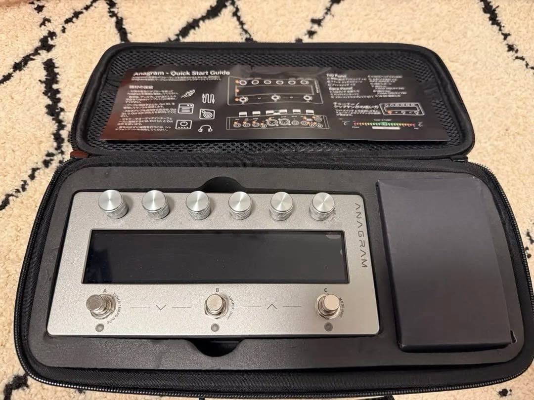 ベース Darkglass ANAGRAM