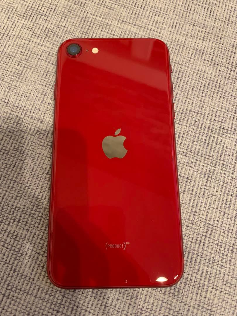 た*ん様 Apple iPhone SE (第3世代) レッド 80%