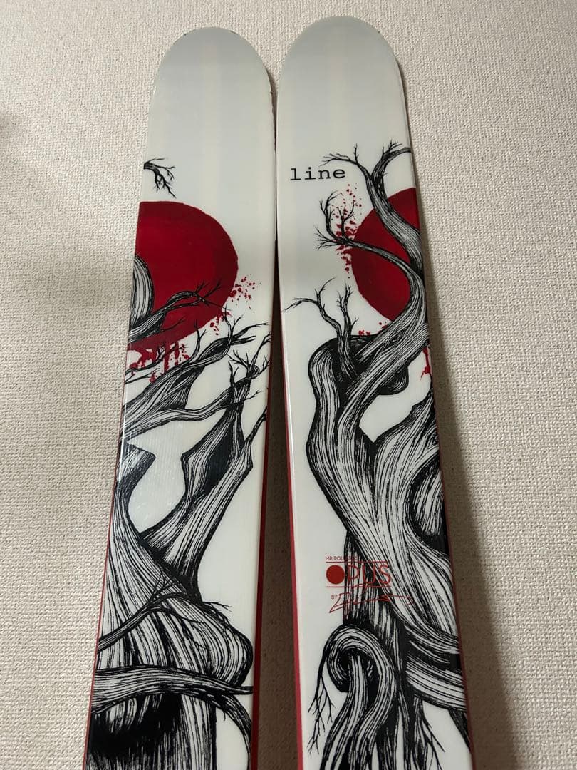 line スキー板 木の幹デザイン