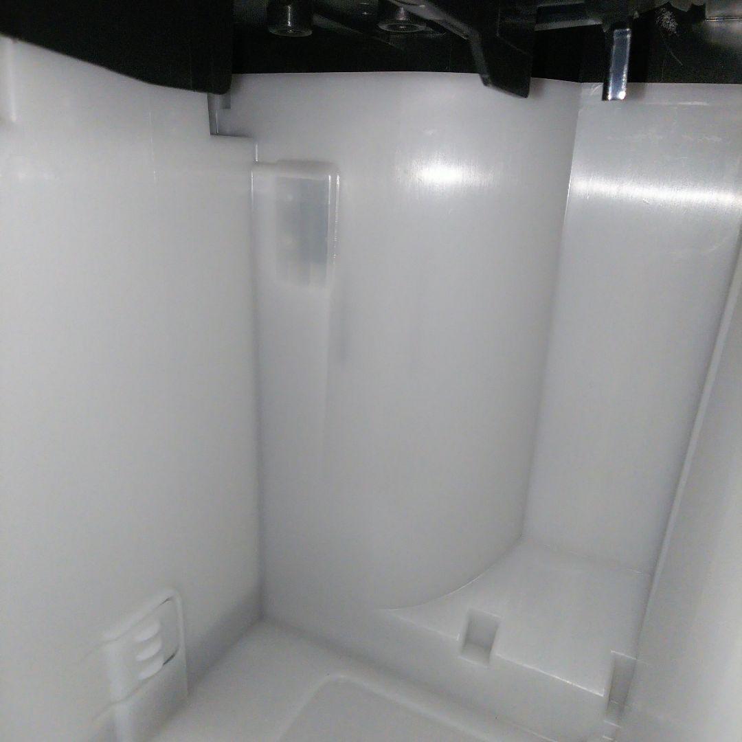 b*S様 23年製 CV-P180-W 衣類乾燥除湿機 SHARP