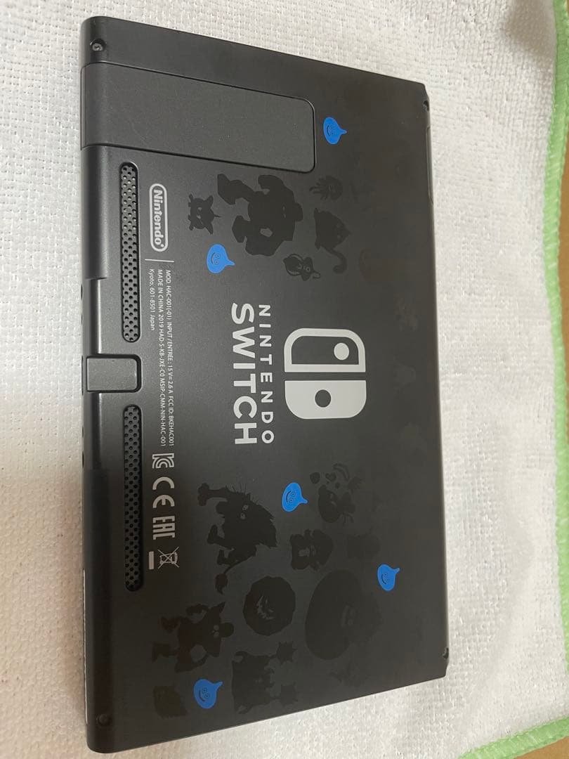 【完品】Nintendo Switch ロトエディション ケース＋SDカード付