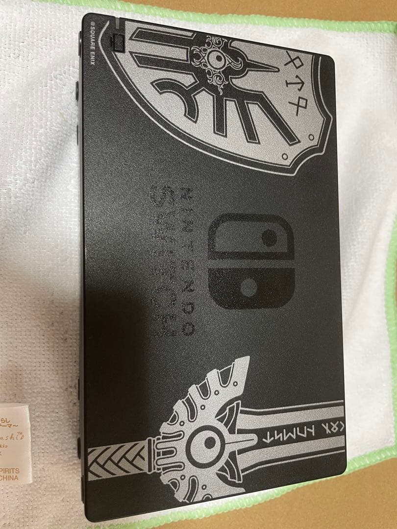 【完品】Nintendo Switch ロトエディション ケース＋SDカード付