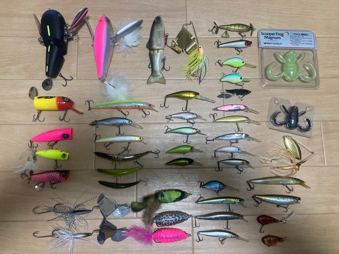 バス釣りルアーまとめ売り　※画像1、2枚目