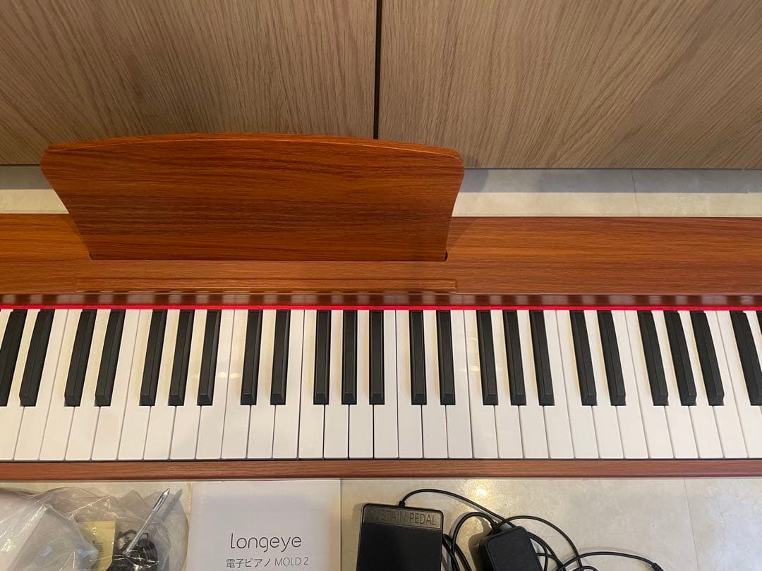 Longeye MOLD 2 木製電子ピアノ 88鍵盤 スタンド付き　ロンアイ