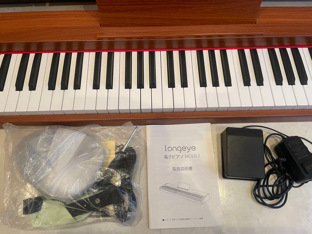 Longeye MOLD 2 木製電子ピアノ 88鍵盤 スタンド付き　ロンアイ