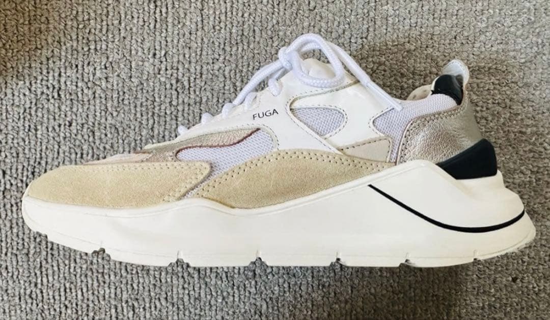 D.A.T.E. FUGA ホワイト/ベージュ スニーカー