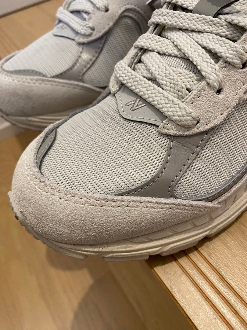 New Balance 2002R ニューバランス U2002Rベージュ