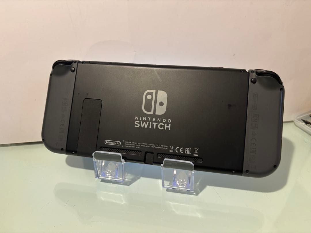任天堂　Nintendo Switch グレー バッテリー強化版　本体のみ