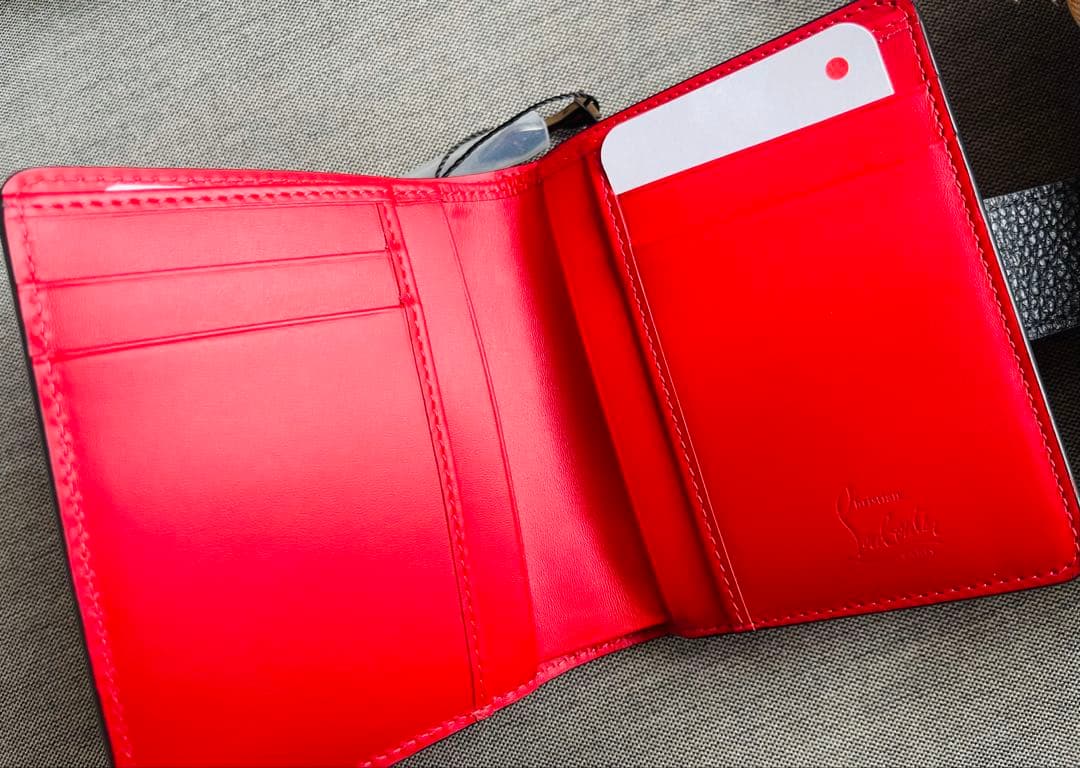 クリスチャンルブタン二つ折ミニウォレット“PALOMA“箱付新品未使用品