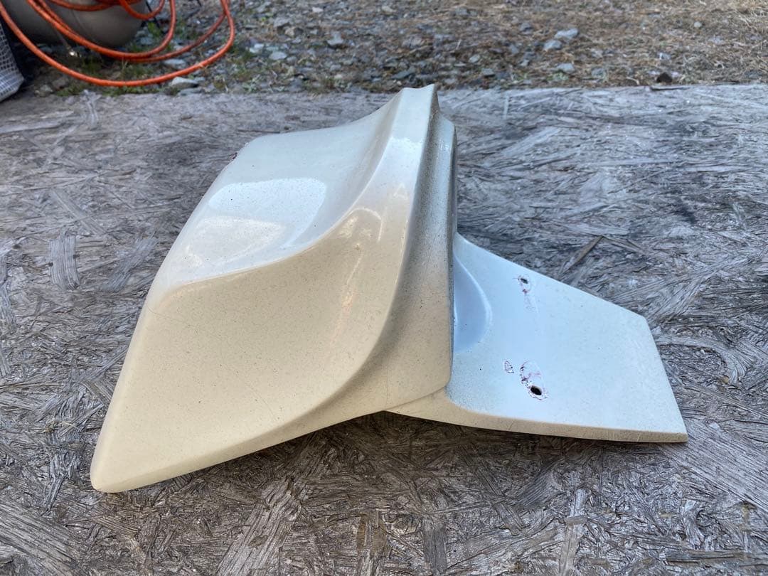 KH250.400 ss250 用トライスターズ製テールカウル