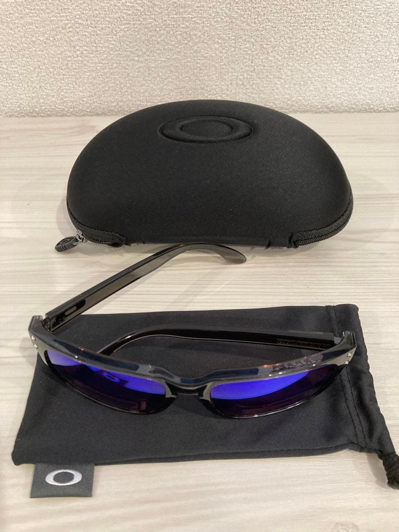 Oakley ブラック/パープル ミラーレンズ サングラス