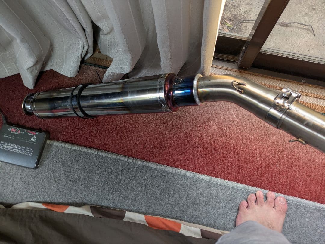 Z900RS用中華アクラポビッチタイプフルエキマフラー