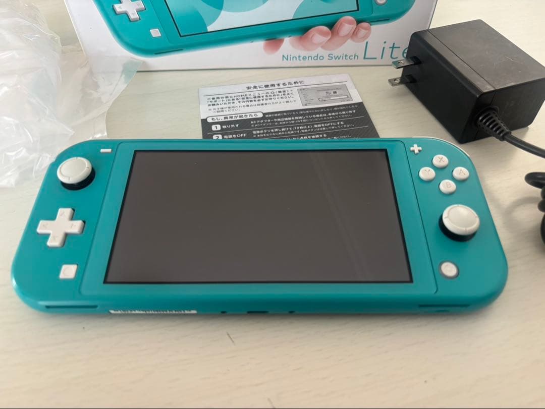 Nintendo Switch Lite 青　ターコイズ　ライト　最終値下げ