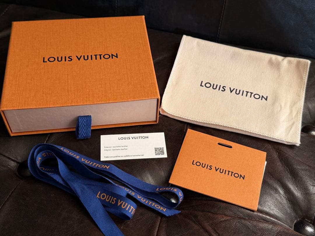 LOUIS VUITTON マネークリップ タイガ ブラック ICチップ