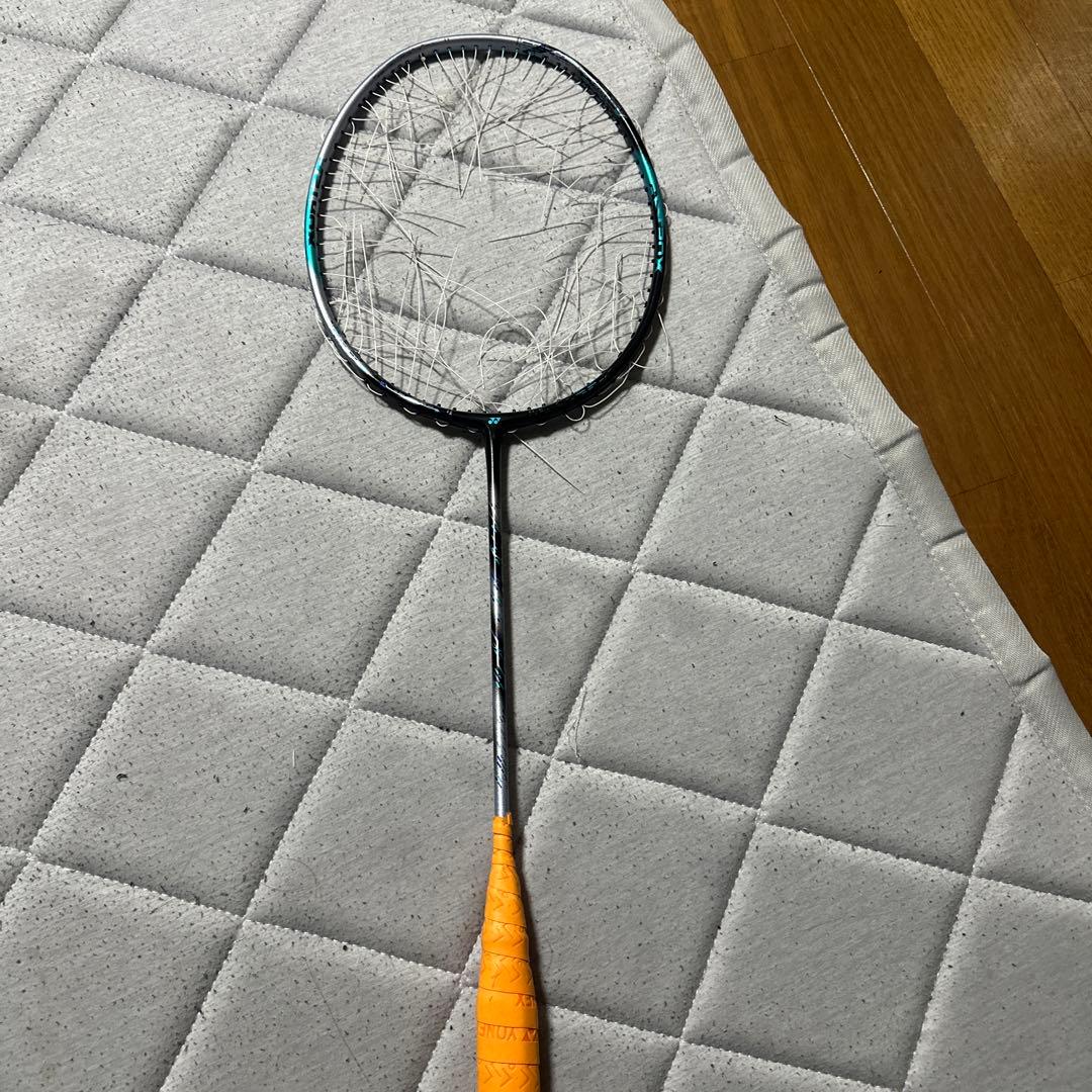 バドミントンラケット オレンジグリップ