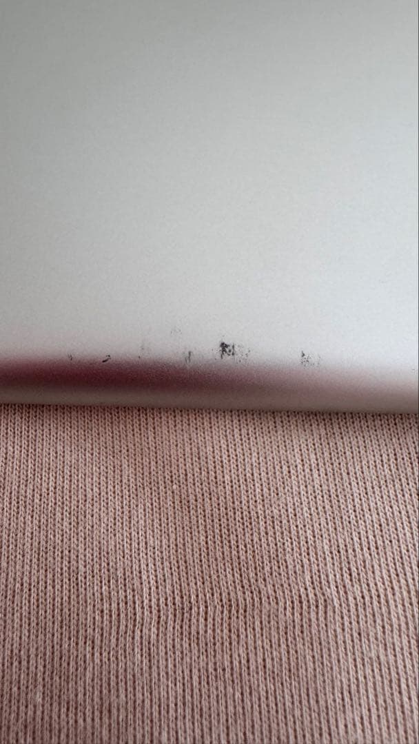 Apple iPad 6世代10.2インチ シルバー 本体