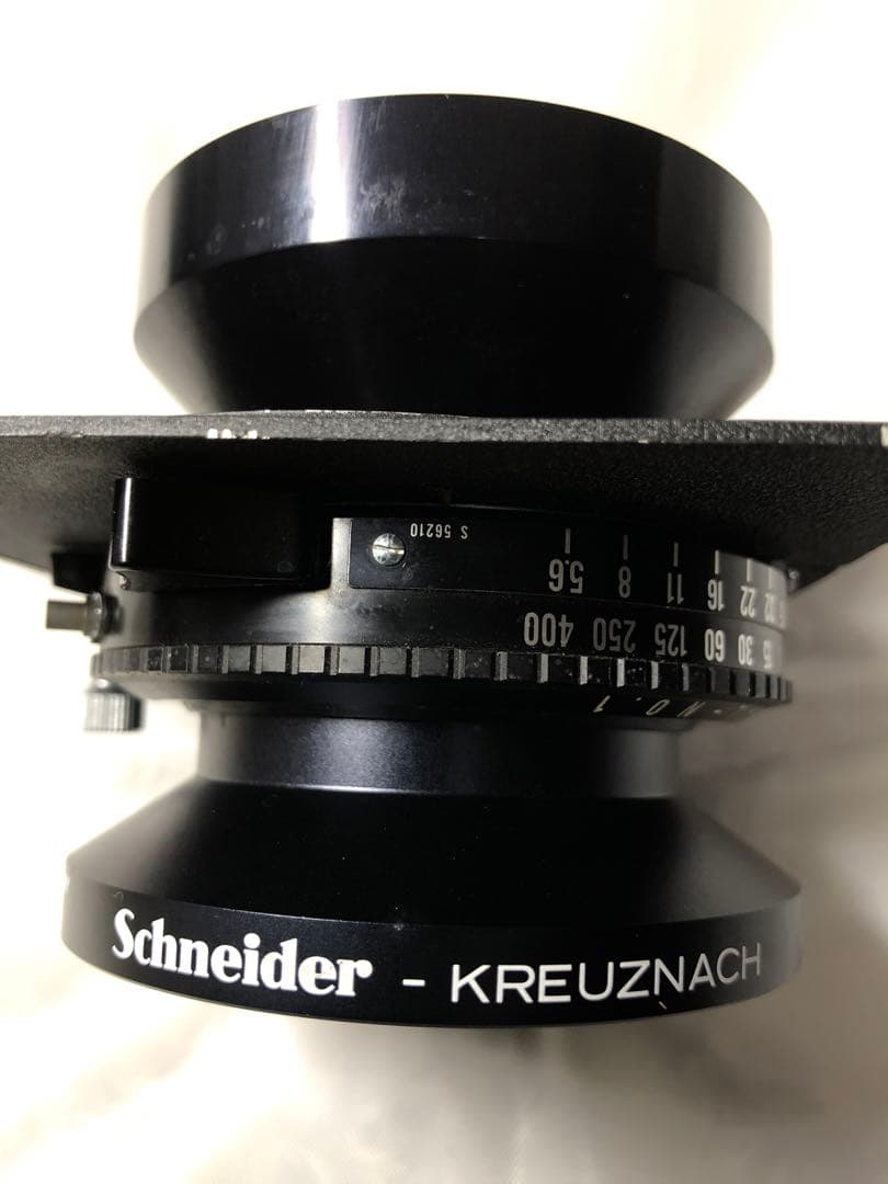 APO-SYMMAR 5.6/210 レンズ