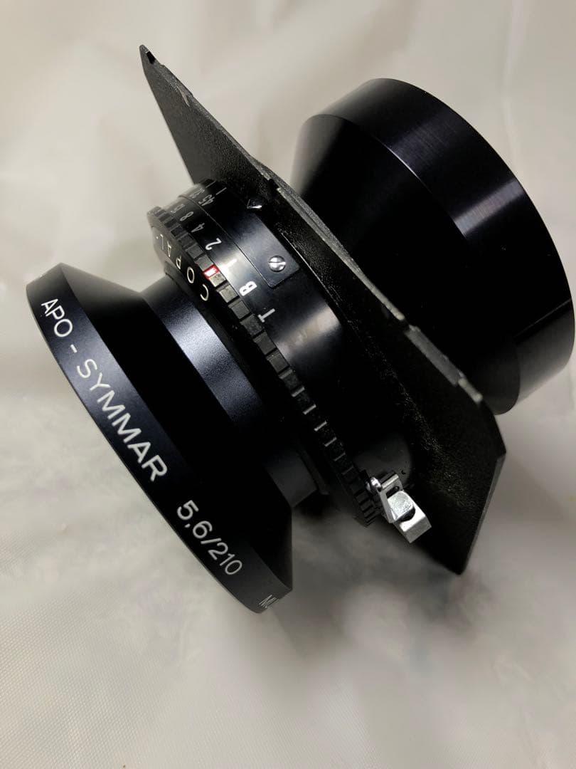 APO-SYMMAR 5.6/210 レンズ