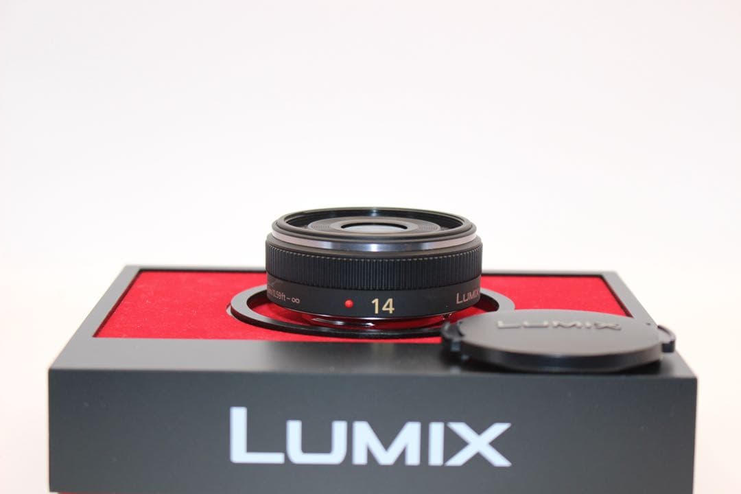 ★大人気カラー★ LUMIX 14mm 単焦点レンズ　H-H014 パンケーキ