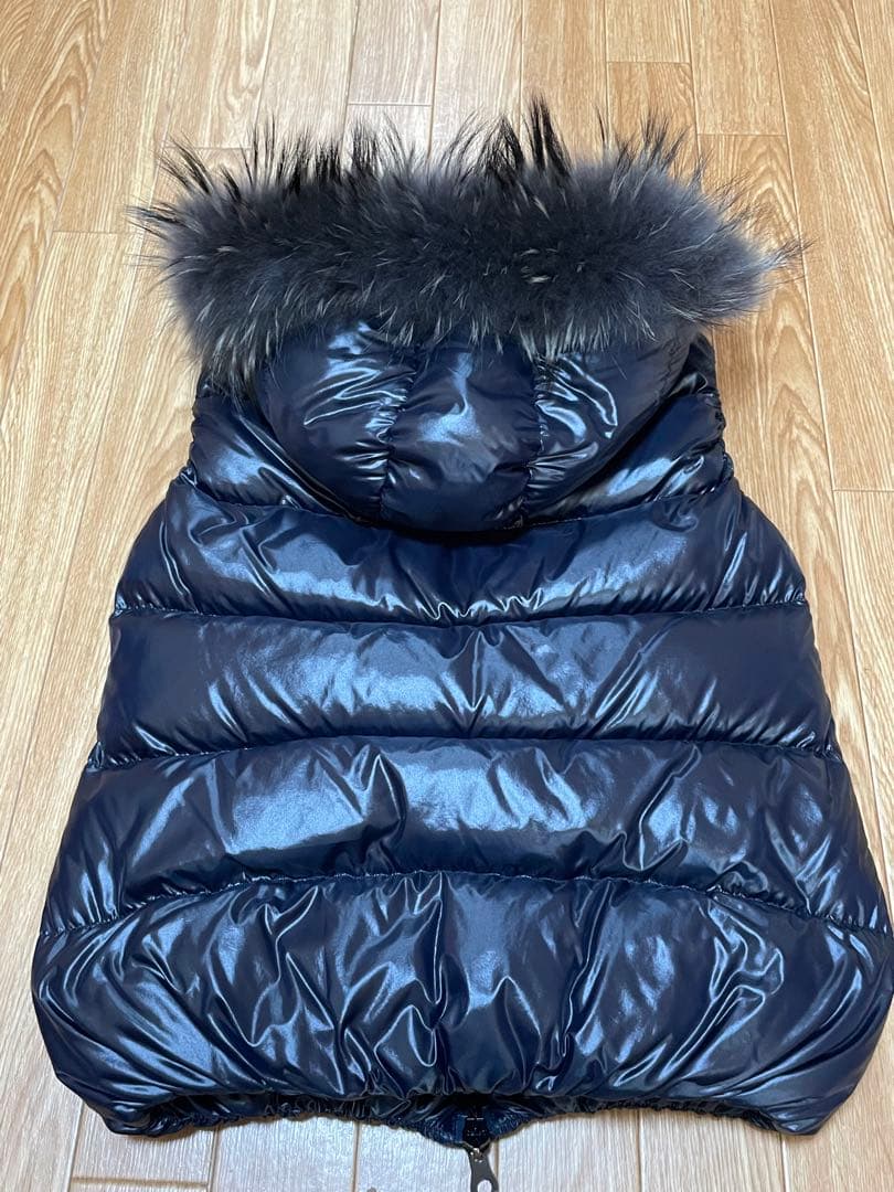 DUVETICA デュベティカ ダウン　ベスト