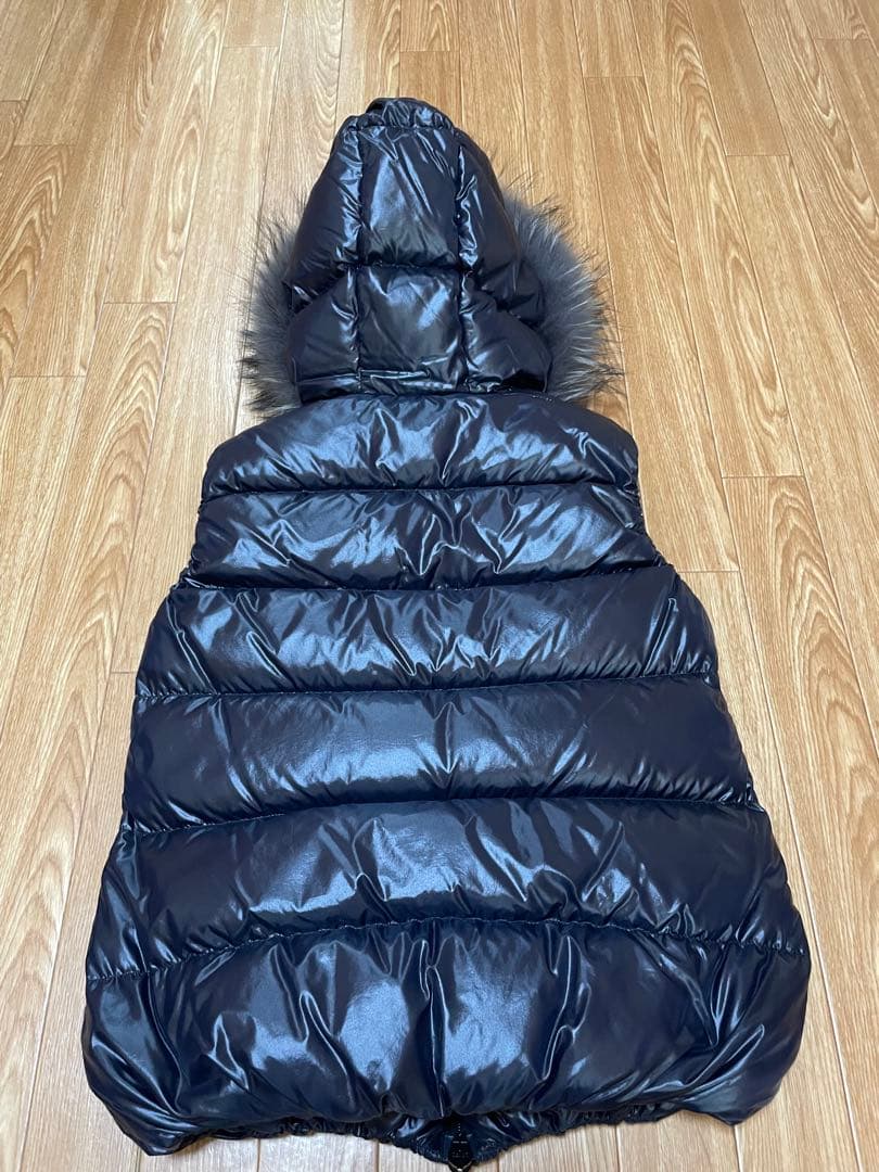 DUVETICA デュベティカ ダウン　ベスト