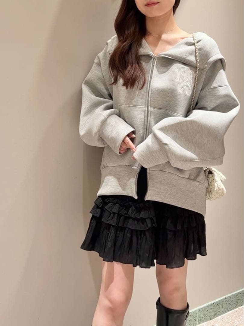 ★新品・タグ付き【SNIDEL】ボリュームパーカー