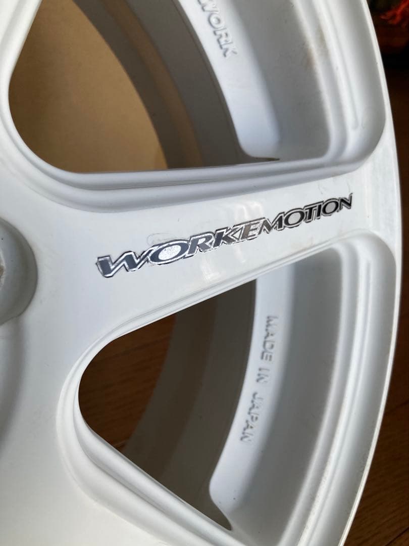 ワーク エモーション T7 15インチ PCD100 4穴 ホワイト 2本
