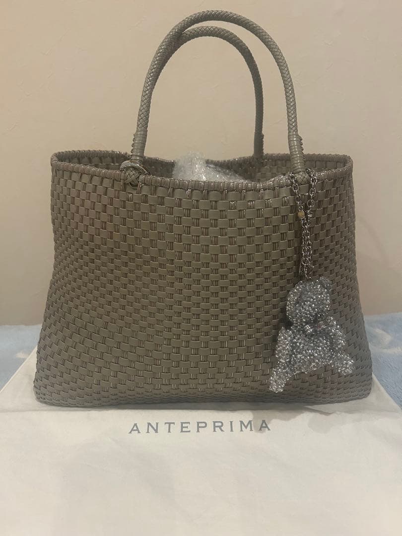 アンテプリマ イントレッチオ 横長