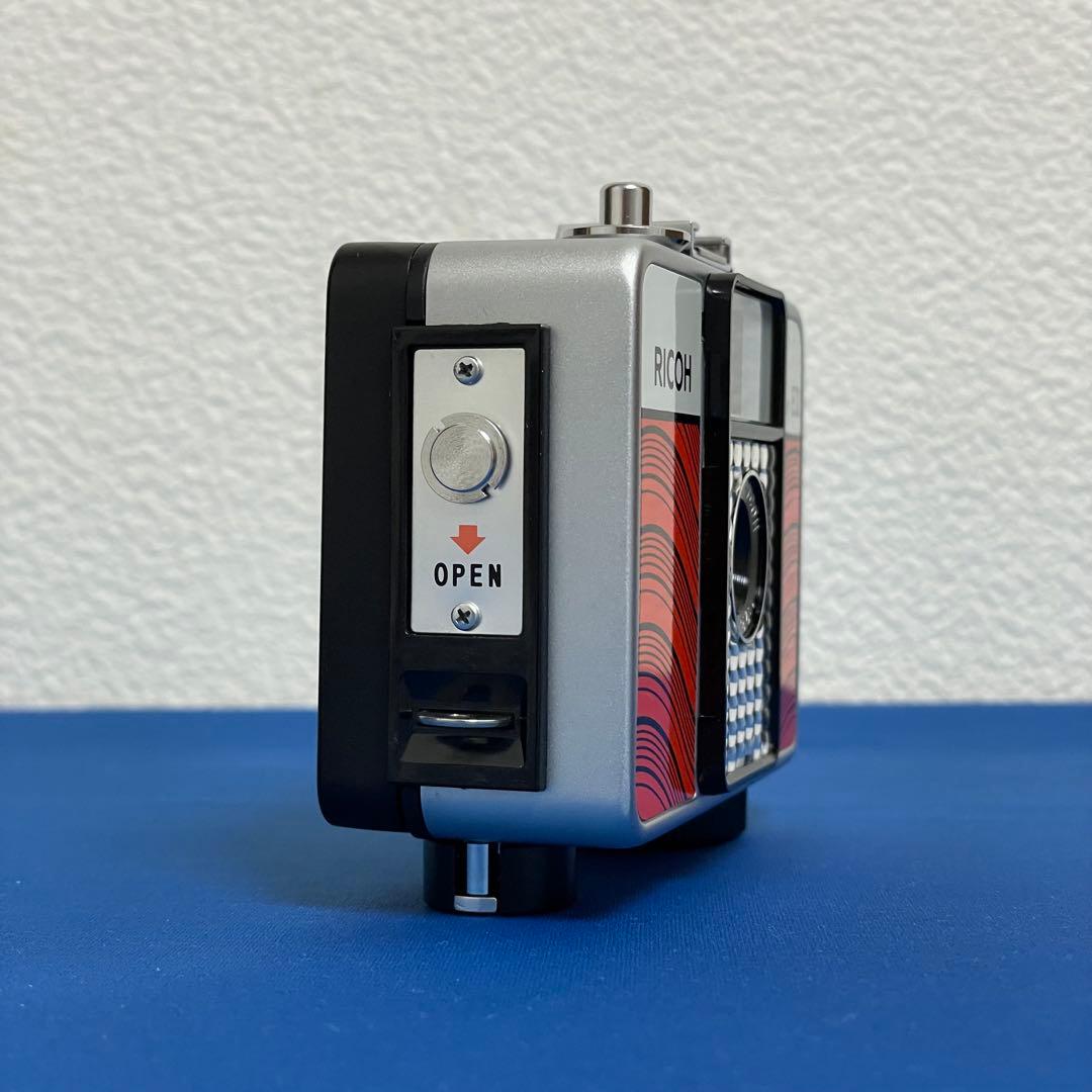 ☆完動最上美品！リコーオートハーフ E2ラインレッド☆