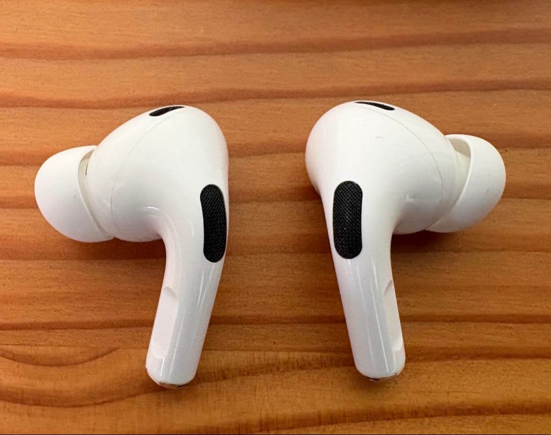Apple AirPods Pro 第二世代 Lightning