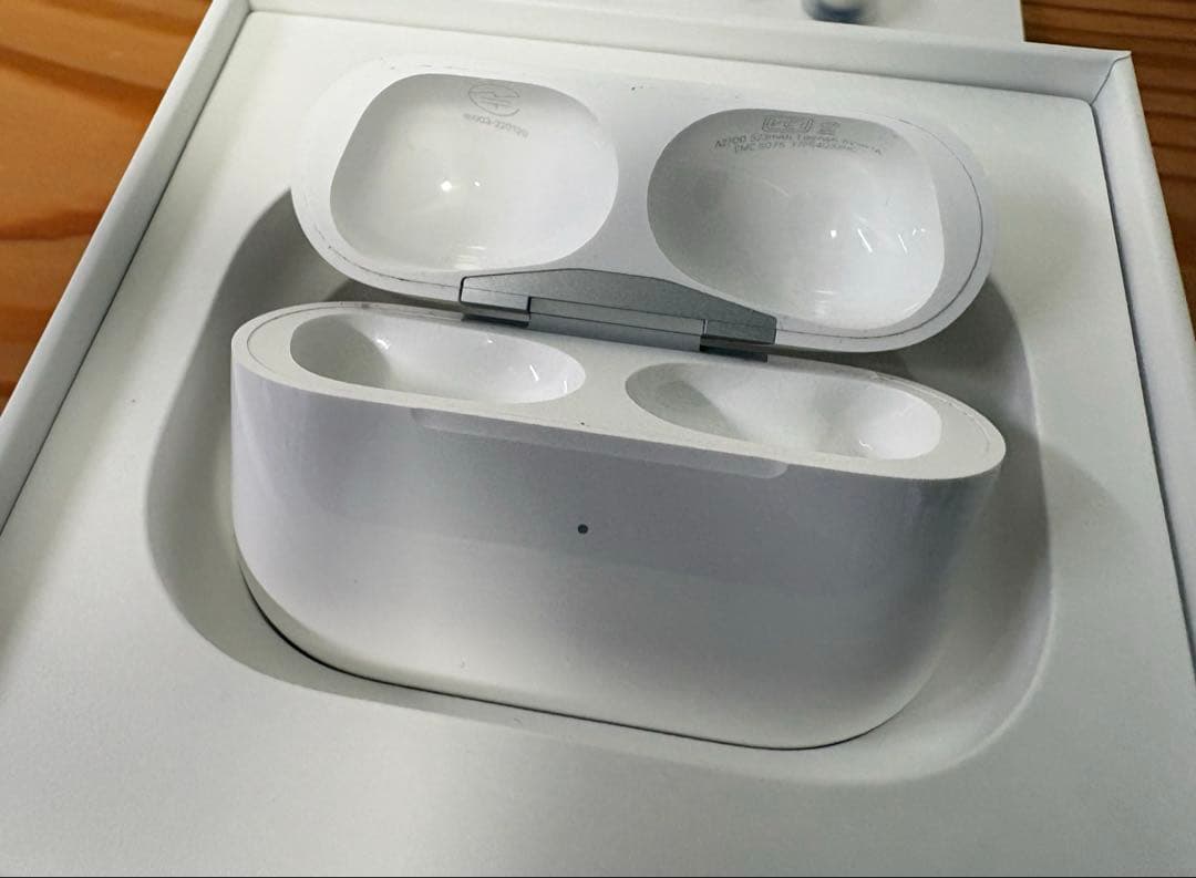 Apple AirPods Pro 第二世代 Lightning