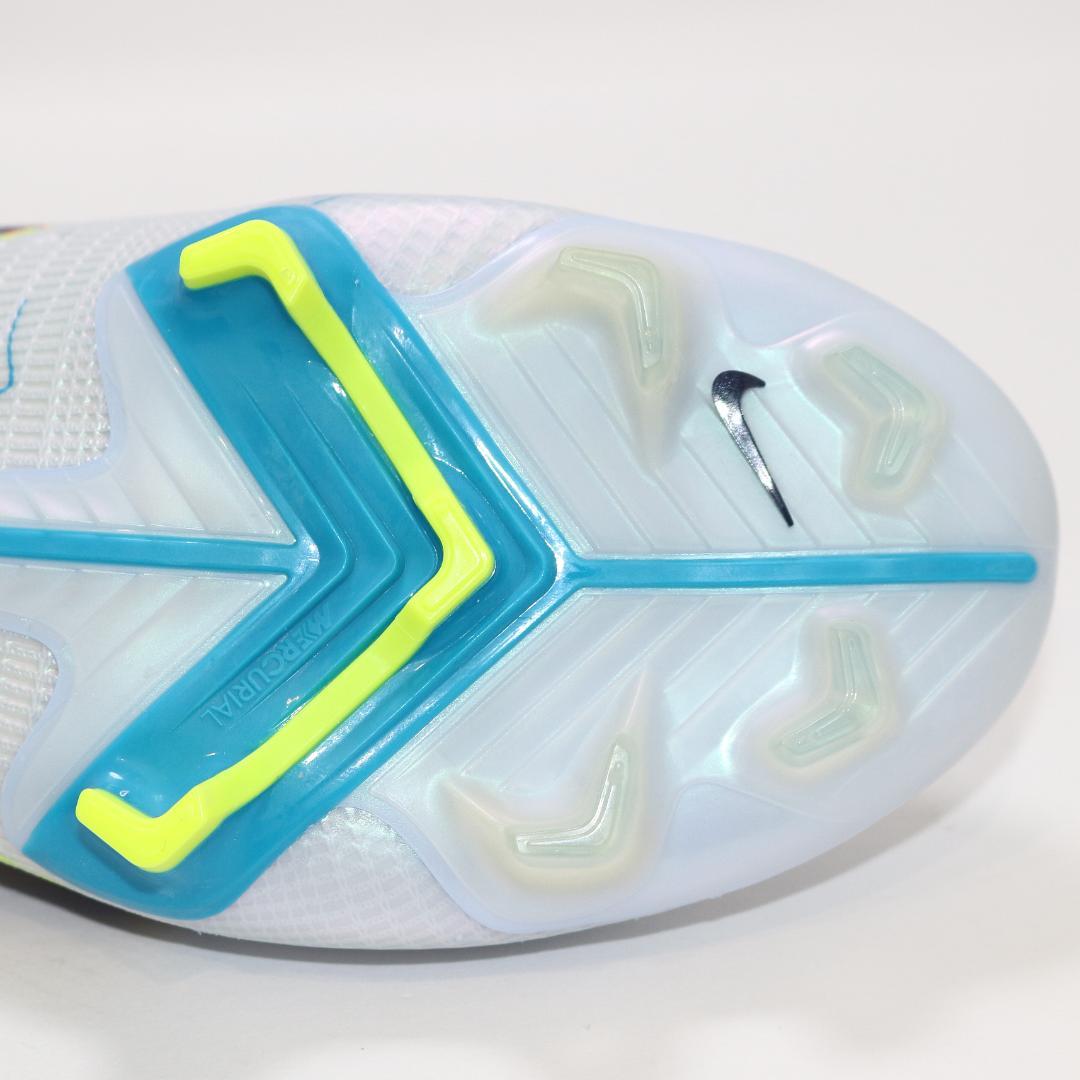 【未使用級 タグ付き】ナイキ マーキュリアル スーパーフライ 8 エリート FG