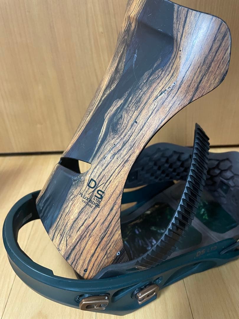 スノーボード FLUX DS Ltd 20-21