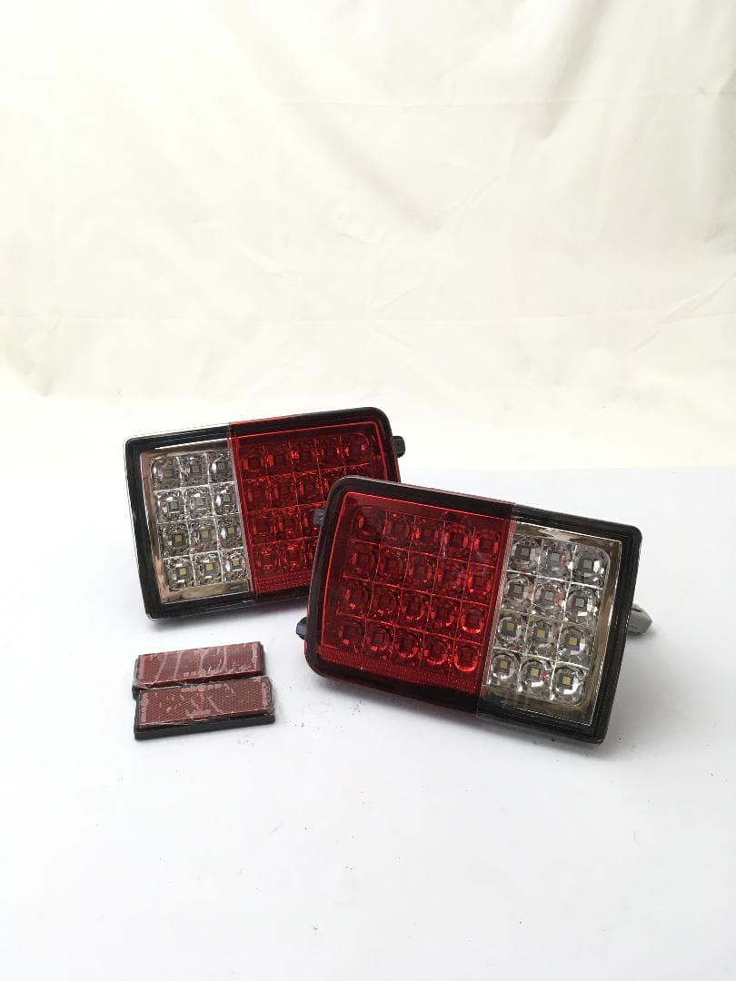 中*也様 訳有 スズキ エブリィ LEDテールランプ シーケンシャルウインカー切