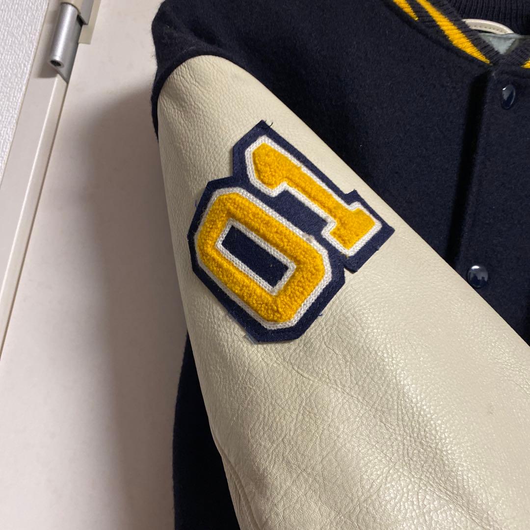 ゴールデンベア スタジャン Lサイズ 状態良し