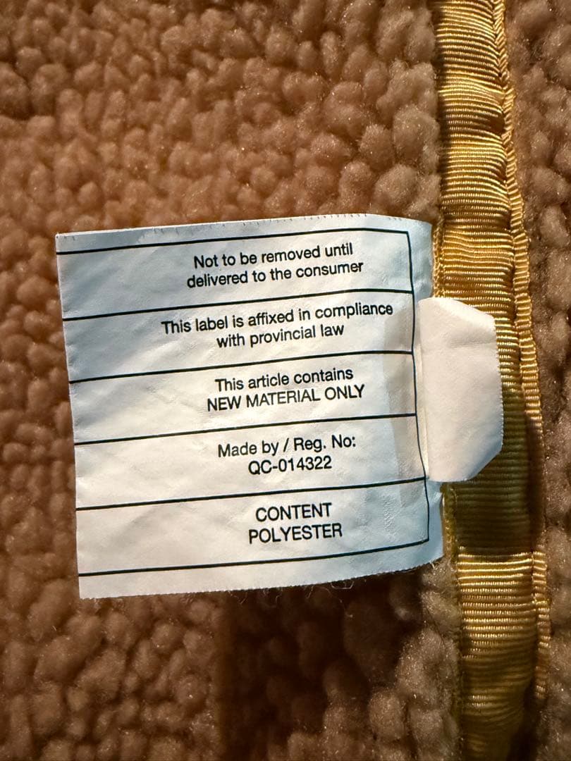 patagoniaボーイズリバーシブル レディフレディ フーディージャケット