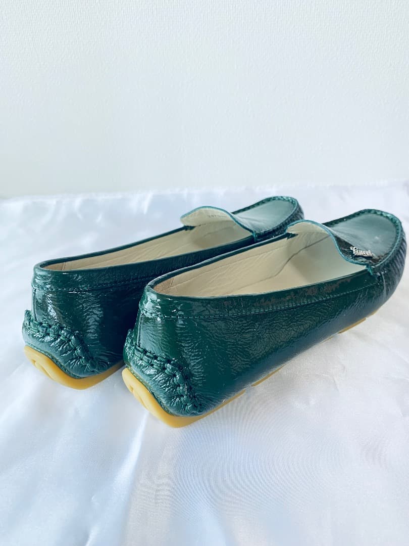GUCCI グッチ　グリーン　美品　サイズ39 　ローファー