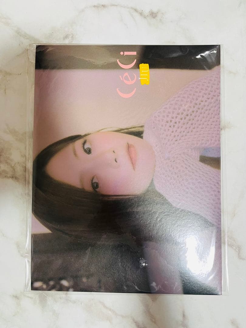 【トレカなし】CeCi x DREAMCATCHER フォトブック