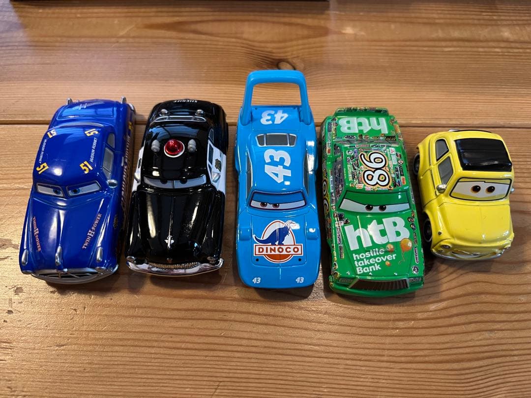 た*き様 トミカ　カーズ　まとめ売り　27台