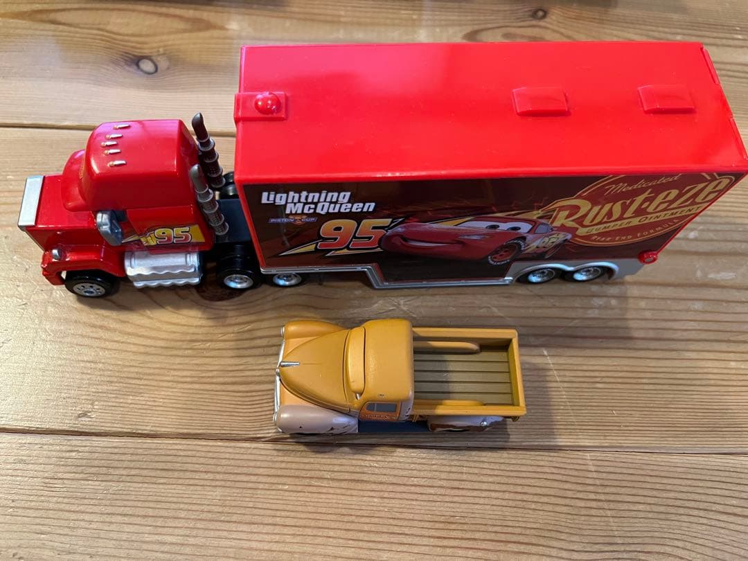 た*き様 トミカ　カーズ　まとめ売り　27台