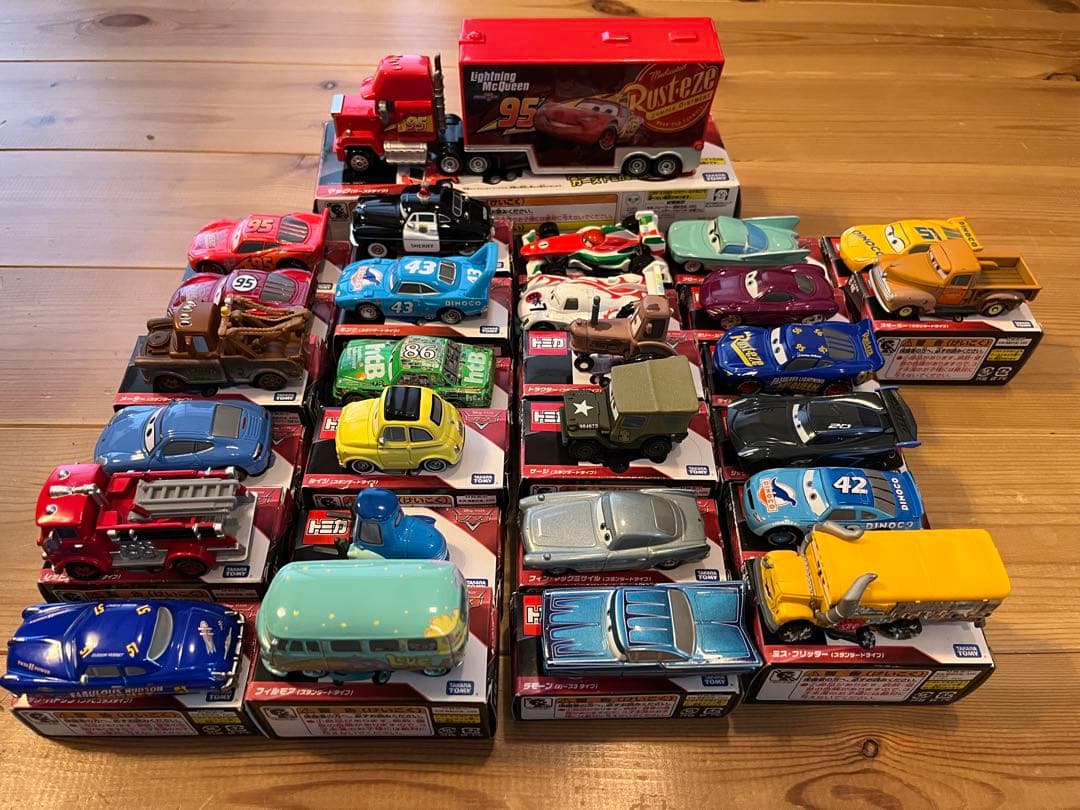 た*き様 トミカ　カーズ　まとめ売り　27台
