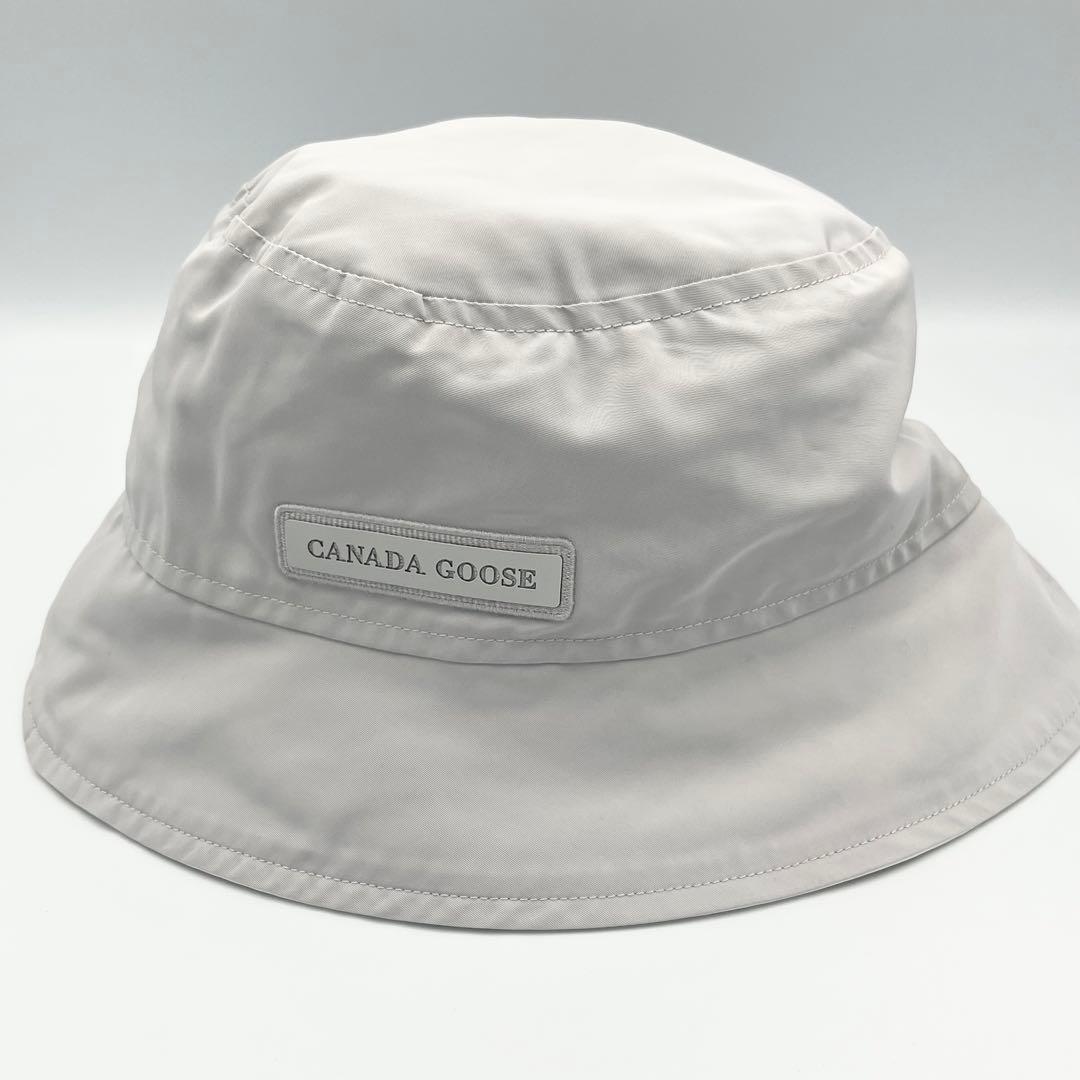 【極美品/現行】カナダグース　バケットハット　リバーシブル　グレー×ホワイト