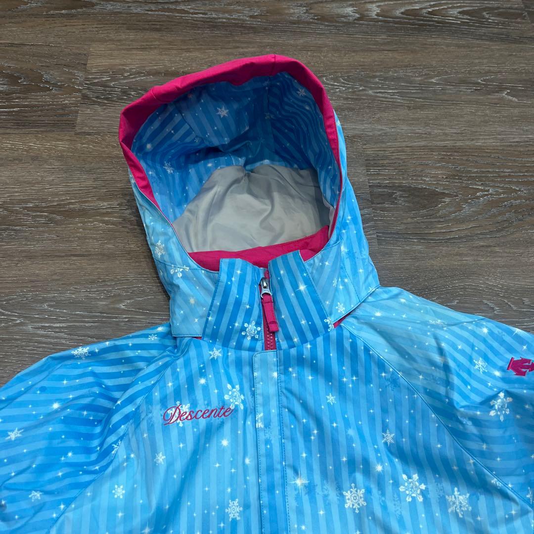 デサント　美品　　セットアップ　上下　スキーウェア　女の子　160