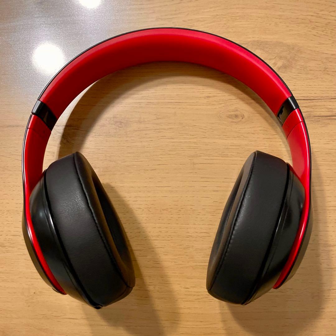 美品！ Beats Studio 3ワイヤレス ヘッドホン ブラックレッド2