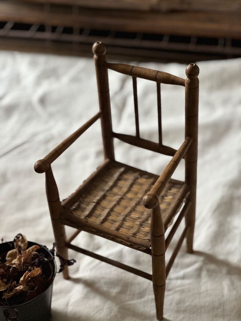 ⚫︎フランスアンティーク⚫︎古木のドール用チェア 椅子 ドールハウス パリ