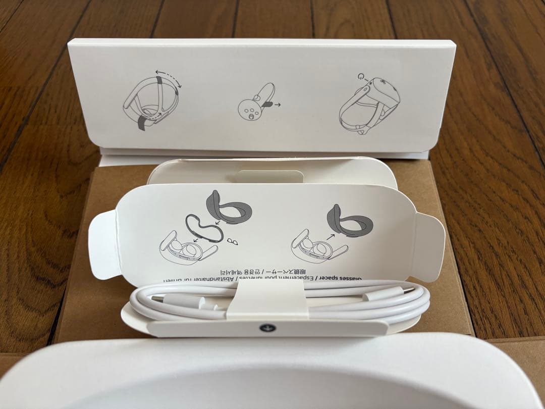 8月14日購入 ほぼ未使用  Quest 3S 128GB VR メタ