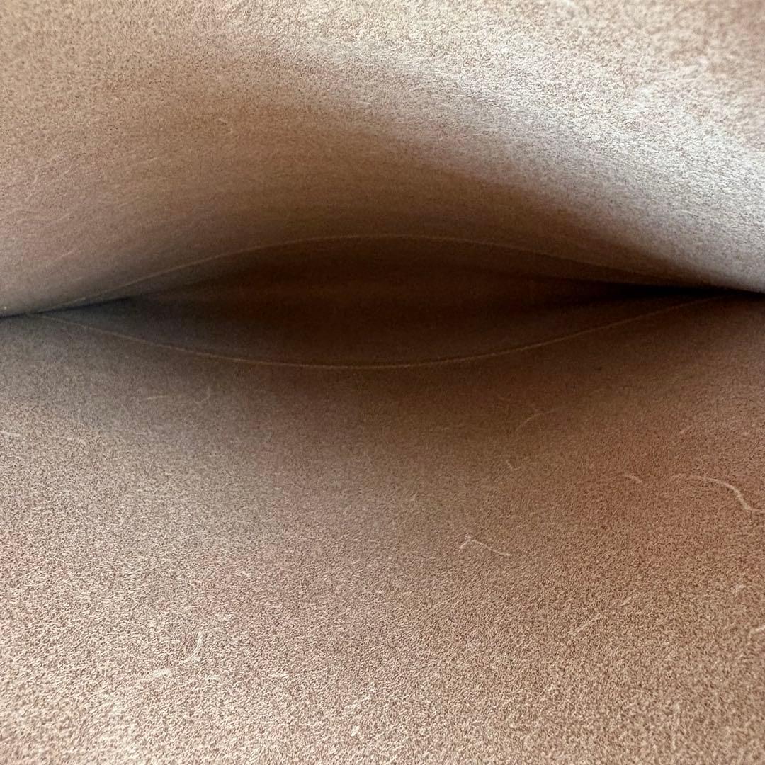 新品タグ付　イルビゾンテ　トートバッグ　ロゴ　ショルダーバッグ　レザー　保存袋