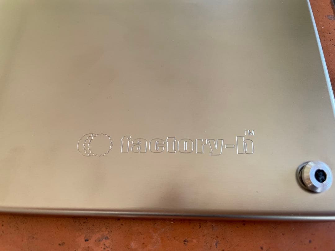 【未使用】LEVEL factory-b テーブル